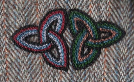 Celtic knot weave: photograph by PKM