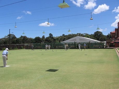 Lawn bowls: photograph by PookieFugglestein