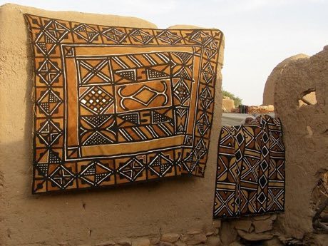 Bogolan mud cloth: photograph by BluesyPete