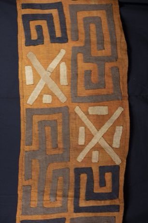 Kuba cloth pattern puzzle: photograph by Rhodapenmarck
