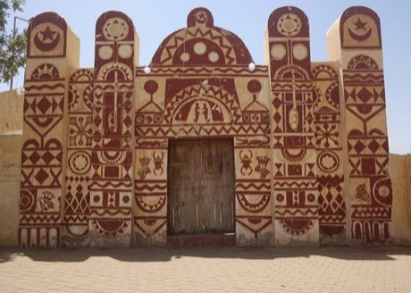 Nubian house painting: photograph by Ola A. Alsheikh