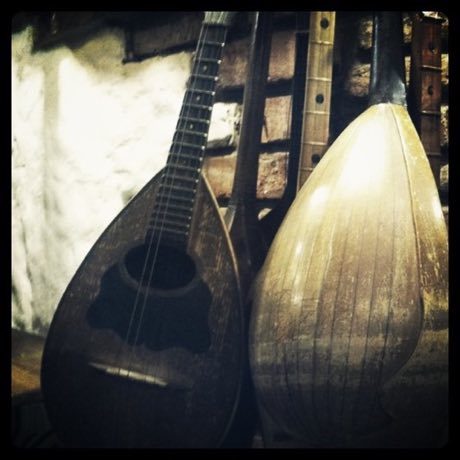 Georgian three-voice polyphony: photograph by Anukitskvito