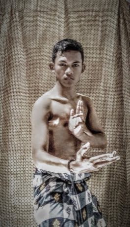 Pencak silat: photograph by Sam Hidayat