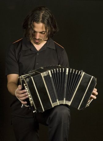 Bandoneon and tango rhythm: photograph by Jorge Royan