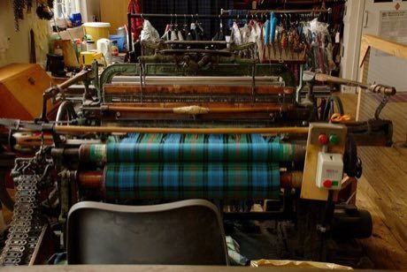 Tartan Sett Weaving: photograph by Karora