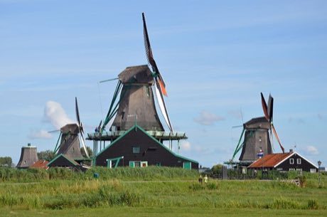 Windmill Miller: photograph by DimiTalen