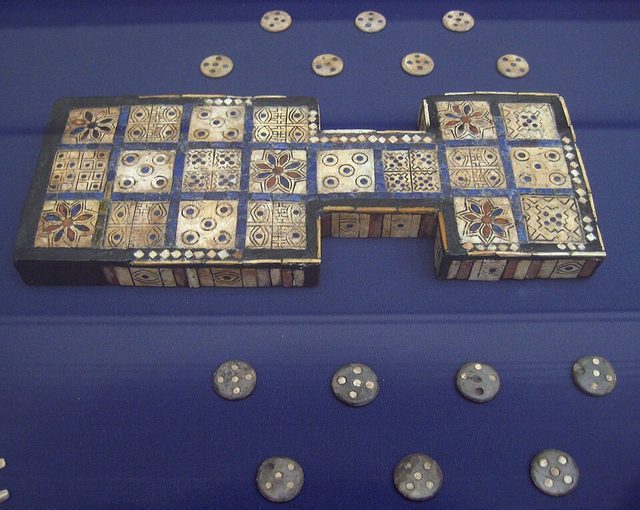 Royal Game of Ur: photograph by Unknown author (public domain)