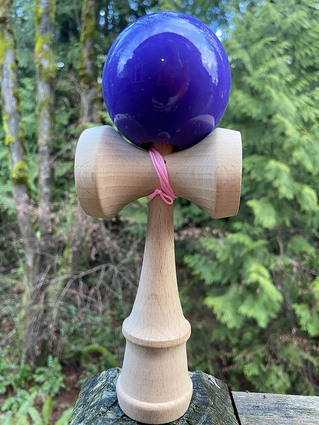 Kendama: photograph by Gallaz63