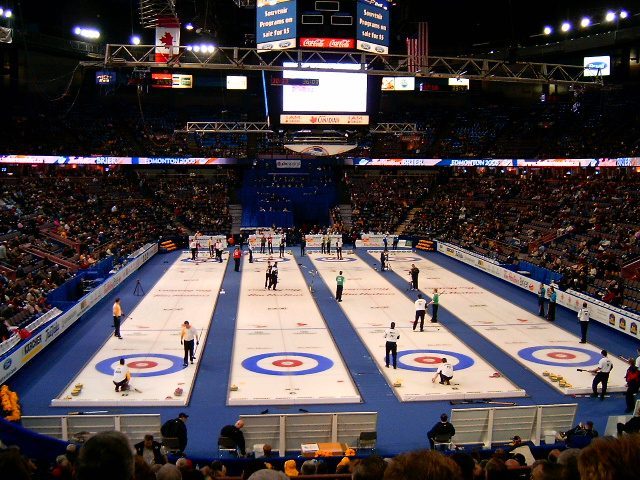 Curling: photograph by Glenlarson