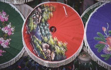 Bo Sang umbrella painting: photograph by Grossbildjaeger