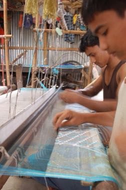 Jamdani muslin weaving: photograph by Kamrul.vb