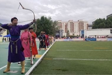 Mongolian Bow Archery: photograph by Orgio89