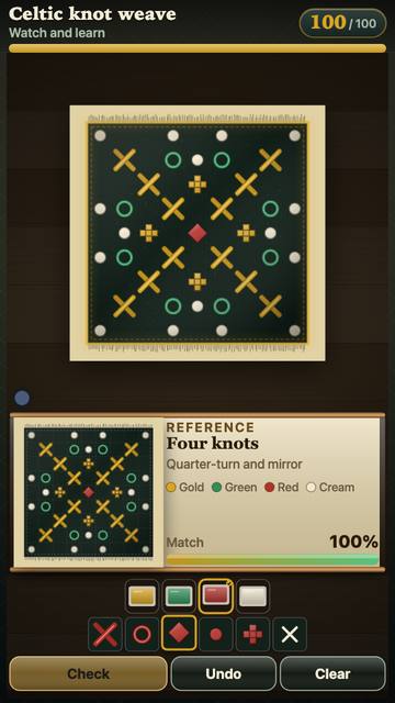 Celtic knot weave: the game in attract mode